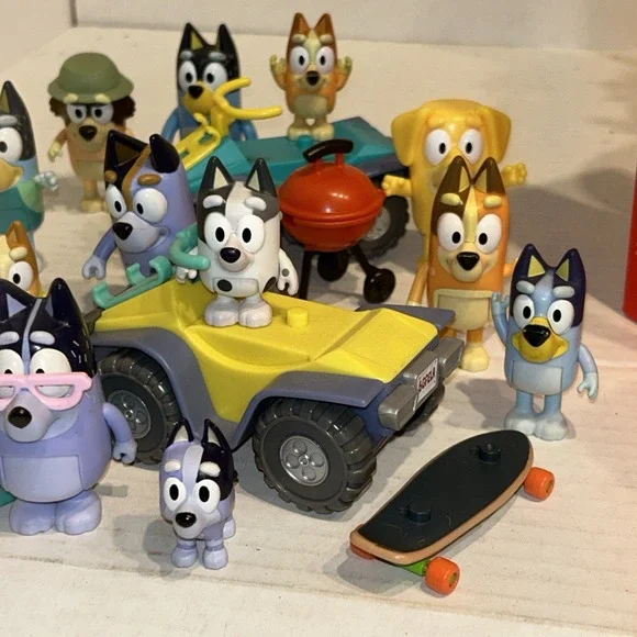 Bluey Extended Heeler Family Uncle Rad Stripe Muffin Nana Socks Chattermax D1 - Picture 4 of 4